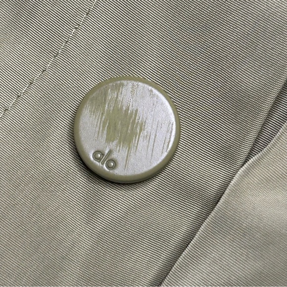 ALO Yoga Legend Snap Pant Wasabi XL - Picture 9 of 13